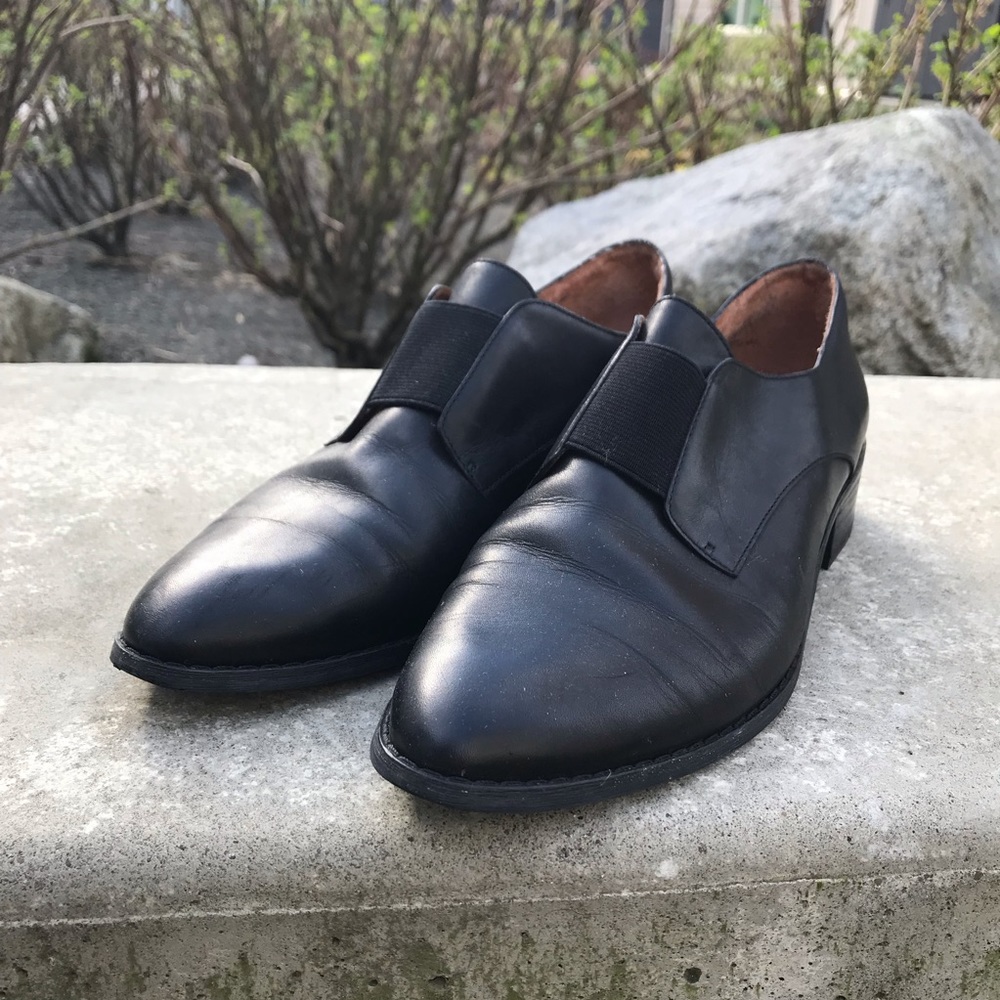 14th & Union Pointed Loafers